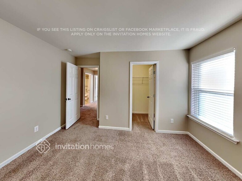 Building Photo - 403 Howell Crossing