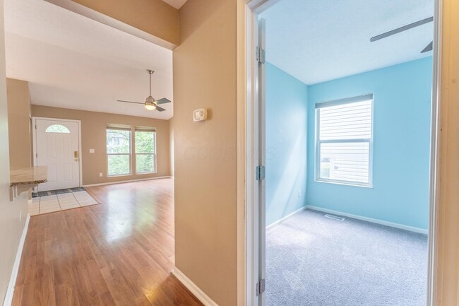 Building Photo - 4951 Hidden View Ct
