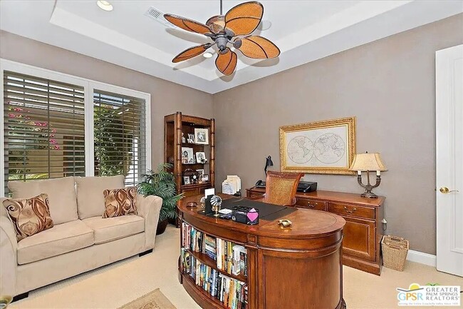 Building Photo - 46 Vista Encantada