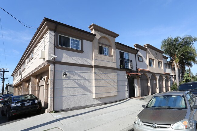 Building Photo - 12504 Venice Blvd