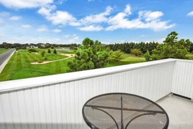 Primary Photo - Furnished 3-bedroon townhouse end-unit for...