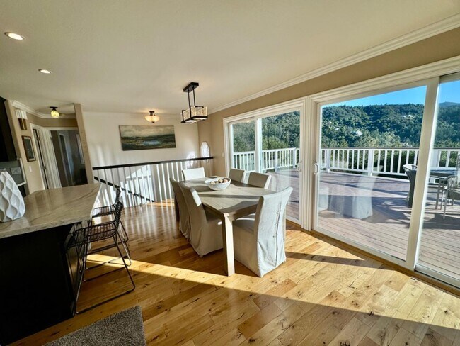 Building Photo - 25400 Radonich Rd