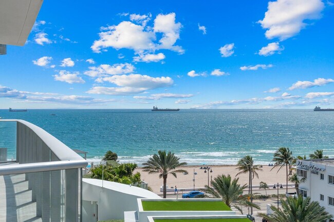 Building Photo - 701 S Fort Lauderdale Beach Blvd