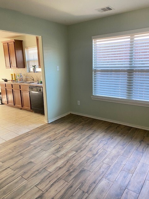 Building Photo - 1426 Joy Oaks Ln