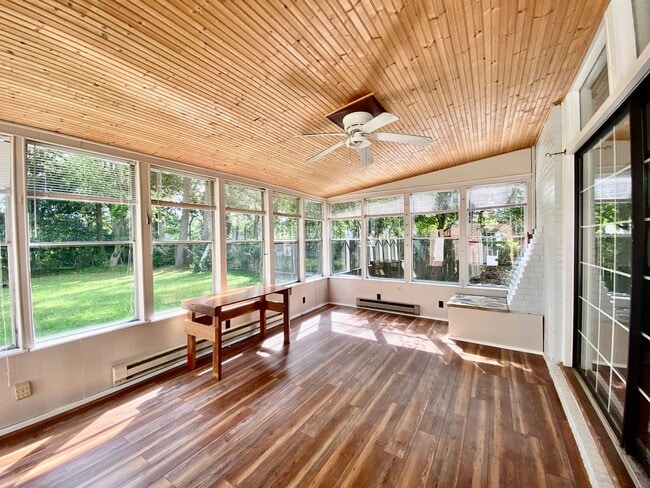 Building Photo - Available 06-22-26! Updated Waterfront Home! Extras Like Workshop & Sunroom, Pet Friendly, Hardwo...