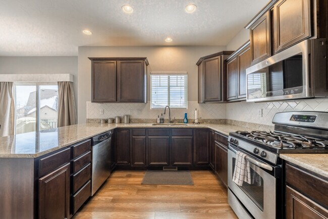Building Photo - 3857 Ivey Ranch Rd