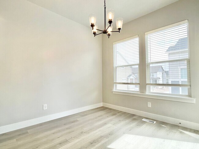 Building Photo - Gorgeous Lehi Home at The Exchange!