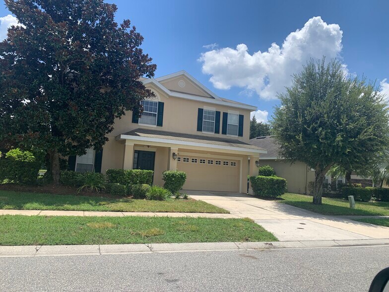 Building Photo - 10748 Cypress Trail Dr