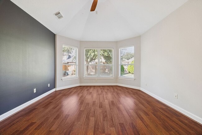 Building Photo - 6615 Redberry Glen Ln