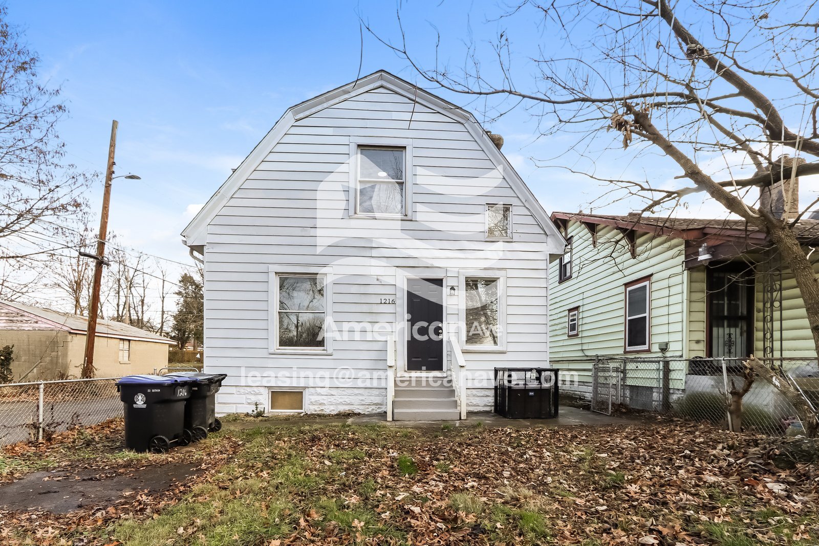 Building Photo - 1216 S 32nd St