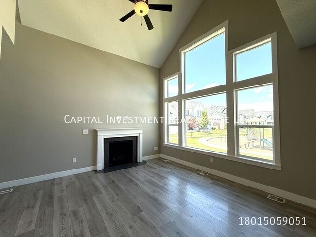 Building Photo - 2774 Lacewood Dr