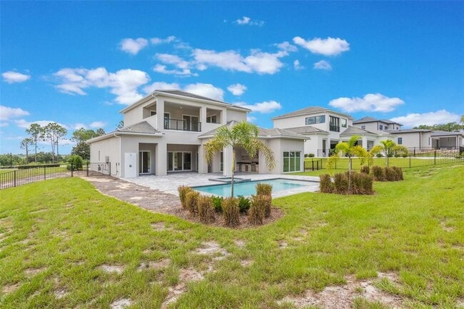 Building Photo - 16110 Pendio Dr