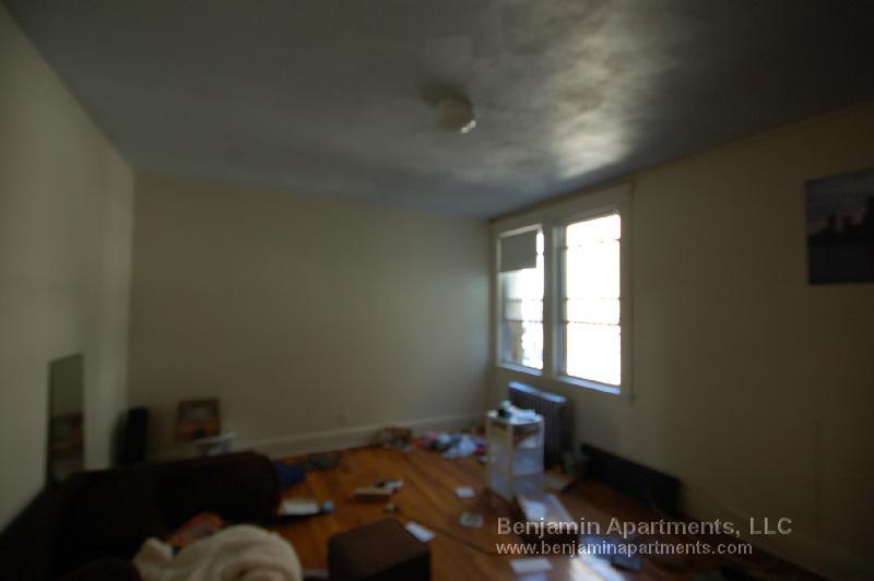 Building Photo - 1630 Commonwealth Ave