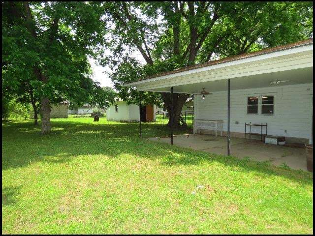 Building Photo - 5212 Lynch Dr