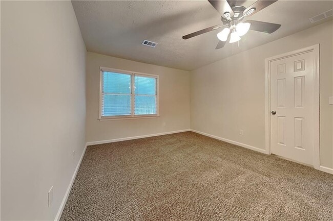 Building Photo - 3960 Windy Shore Dr