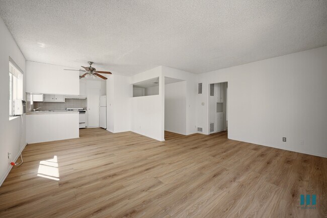 Interior Photo - Federal Bedrock by Wiseman