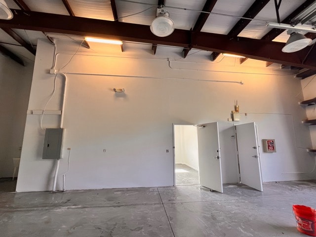 Building Photo - 128 Elk Dr