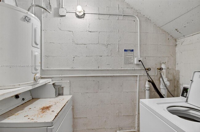 Building Photo - 13335 Arch Creek Rd