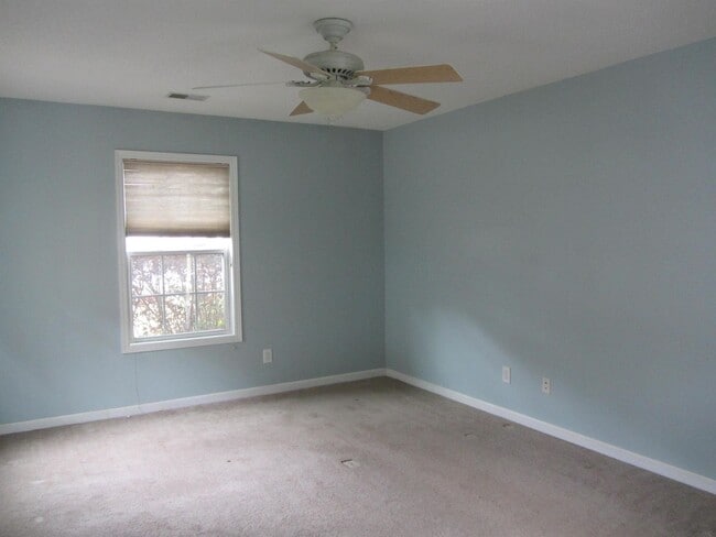 Building Photo - Wood Bridge