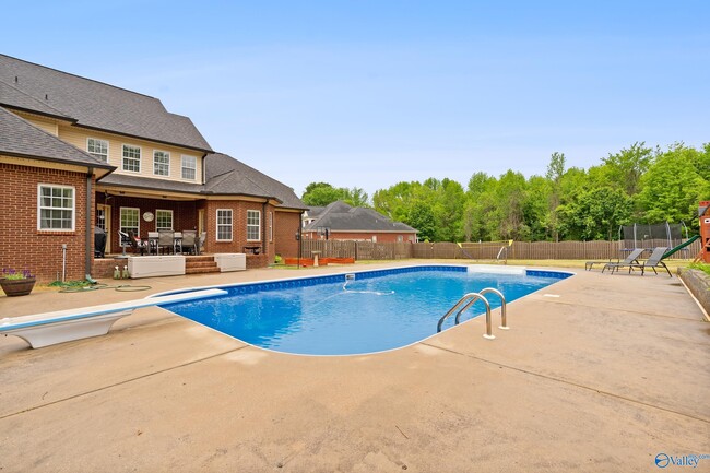 Building Photo - 19 Gatehouse Ct