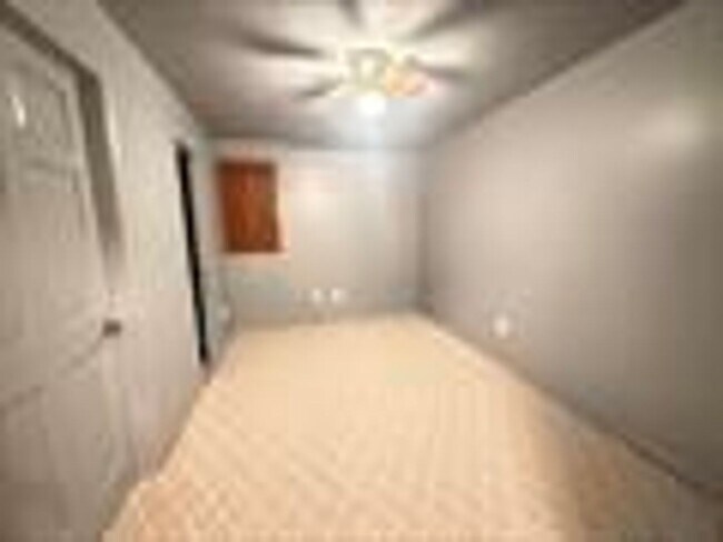 Building Photo - 372 Bluestem Trail