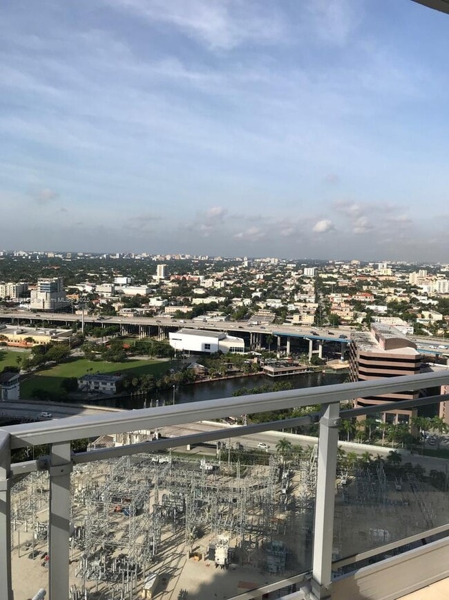 Primary Photo - 90 SW 3rd St