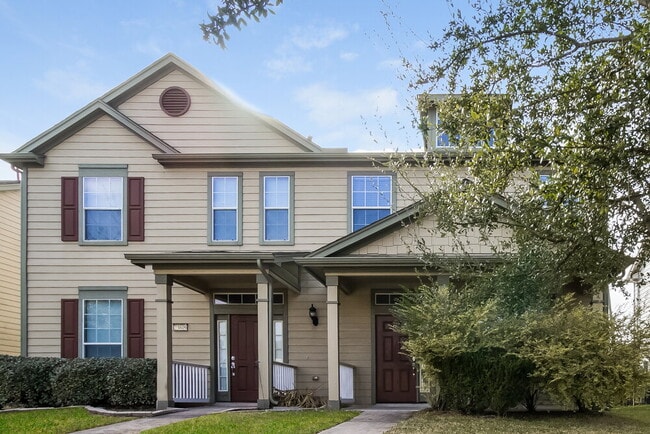 Building Photo - 23611 Twisting Falls Dr