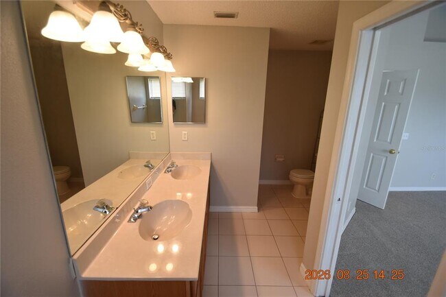 Building Photo - 556 Black Lion Dr NE