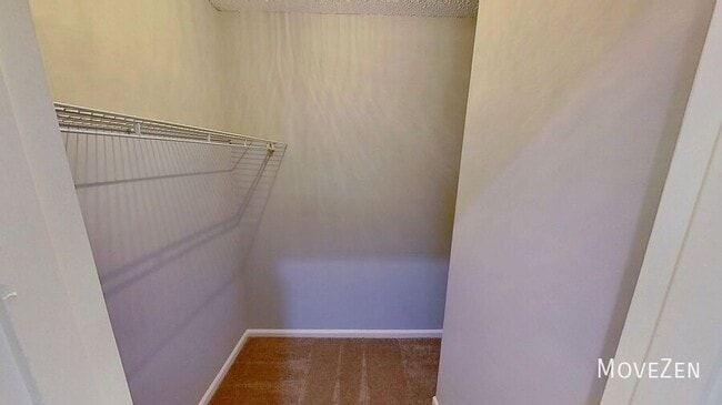 Building Photo - 422 Muirs Chapel Rd