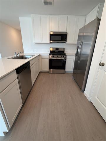 Building Photo - 1861 Ventasso Blvd