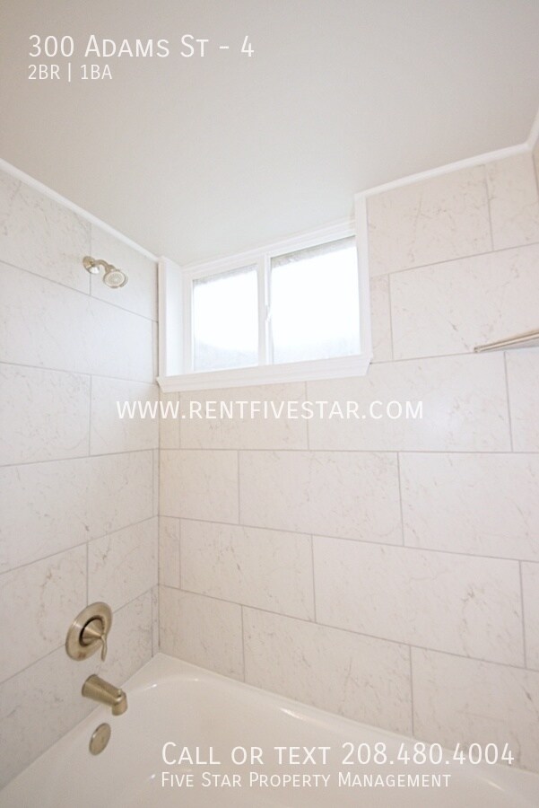 Building Photo - Beautiful 2 Bedroom 1 Bathroom Apartment i...