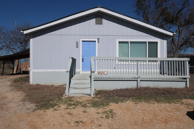 Building Photo - 1/1 Duplex / Fridge, Washer & Dryer Included  / Large Front Deck / Small Fenced in Side Yard/ NBISD