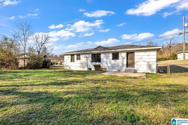 Building Photo - 101 23rd Terrace NW