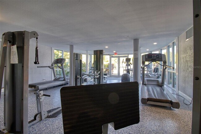 Building Photo - 3315 58th Ave S