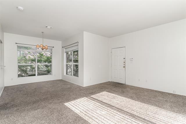Building Photo - 3329 Rosedale Ave