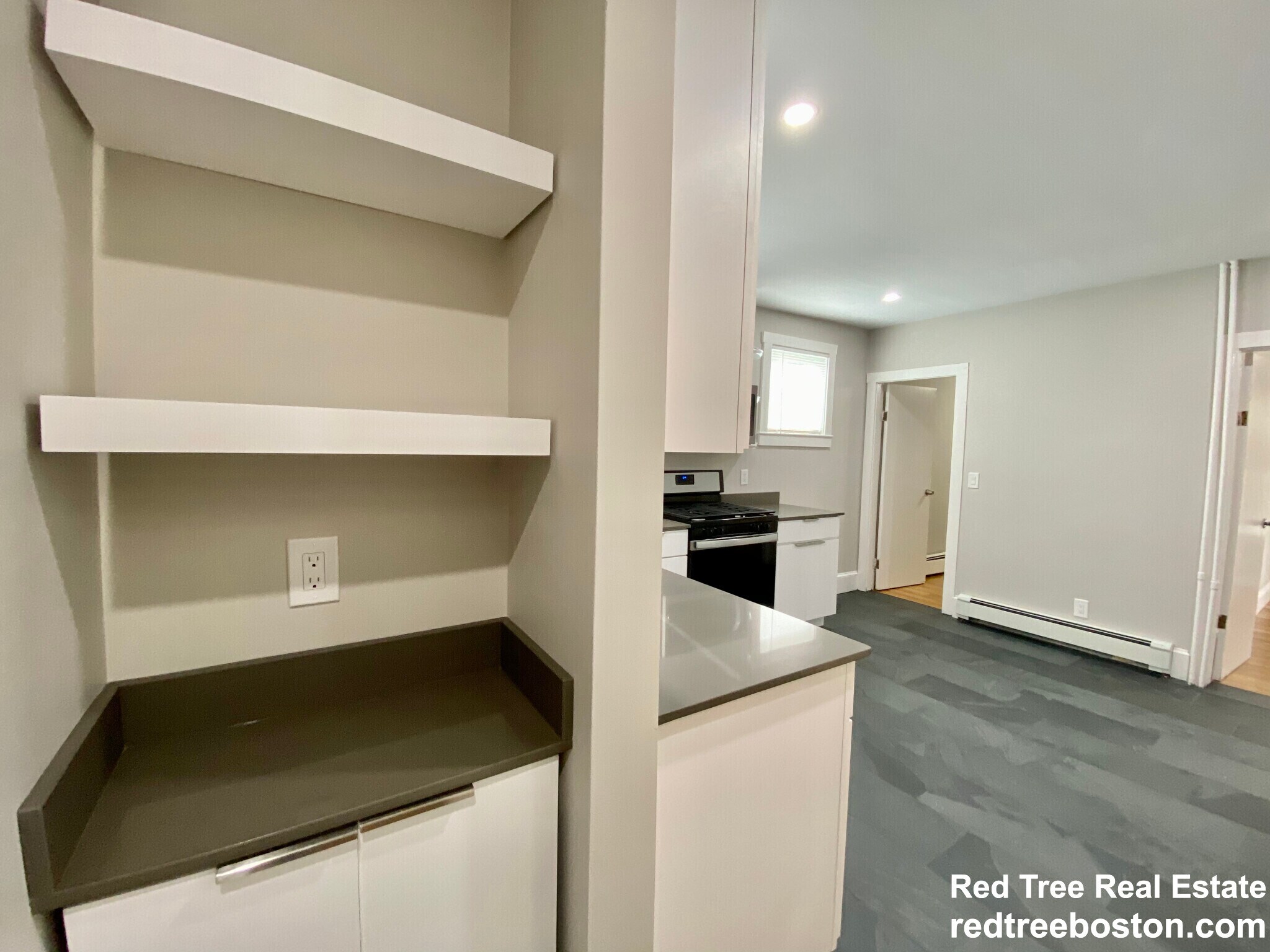 Building Photo - 32 Elmer St