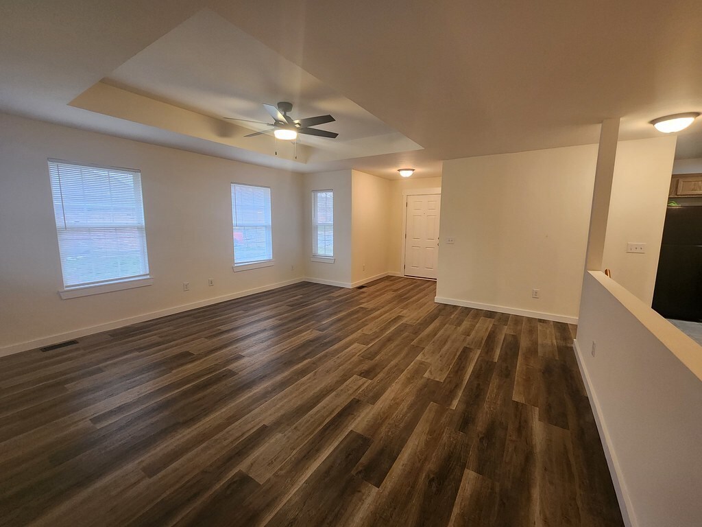 Building Photo - 1006 N 24th St