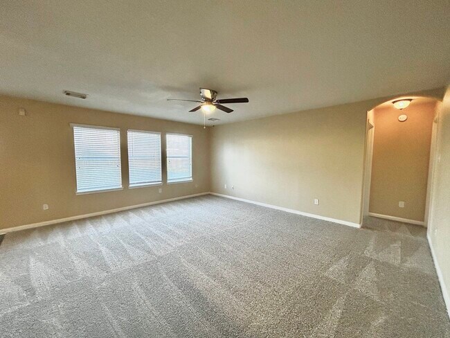 Building Photo - 5903 Llano Creek Dr