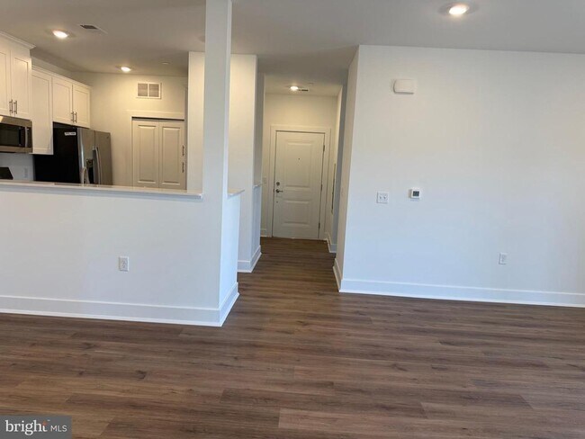 Building Photo - 2204 Prince Hall Dr