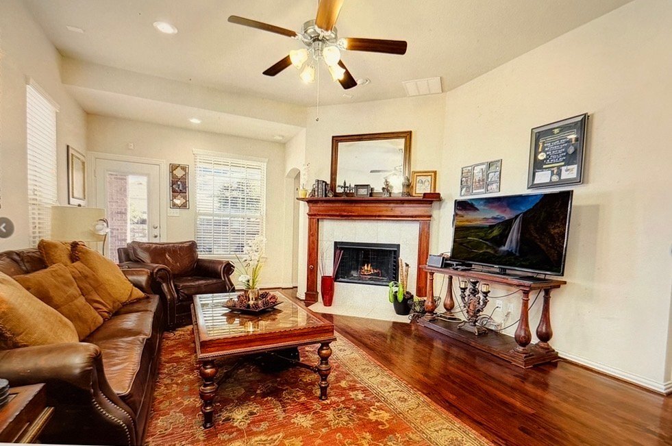 Building Photo - 3108 Hereford Dr