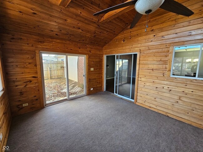 Building Photo - 3121 Shadow Brook Dr