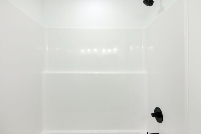 Building Photo - 4025 Cedar Fls Ln