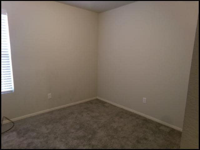 Building Photo - 10 Wisteria Dr