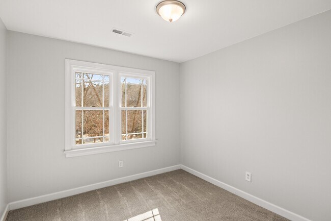 Building Photo - 309 Caraway Ln