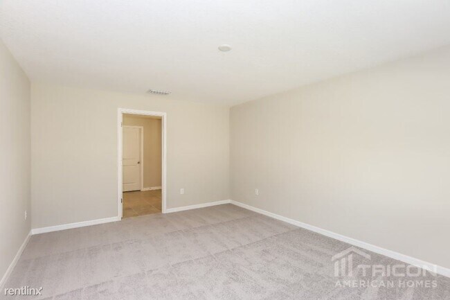 Building Photo - 1744 Broad Winged Hawk Dr