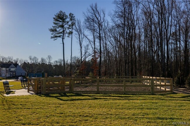 Building Photo - 5845 Austin Woods Dr