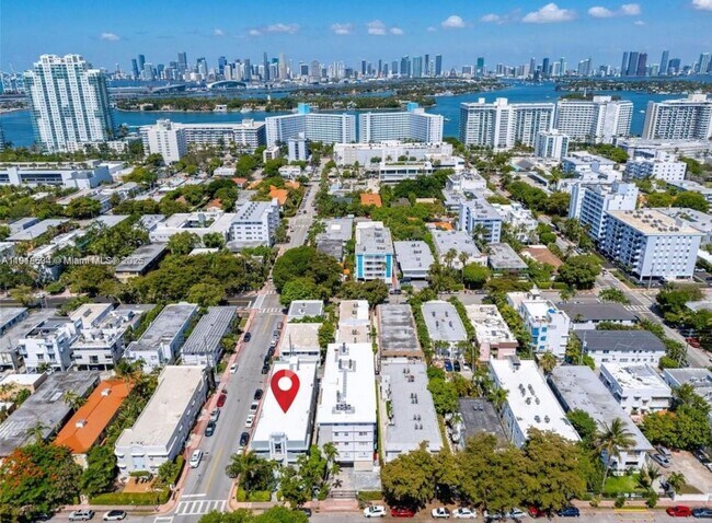 Building Photo - 900 Jefferson Ave