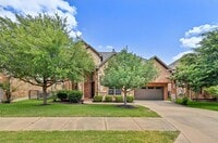 Building Photo - 4303 Woodledge Pl