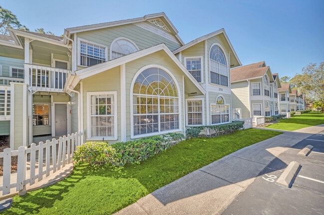 Building Photo - 2014 Royal Bay Blvd
