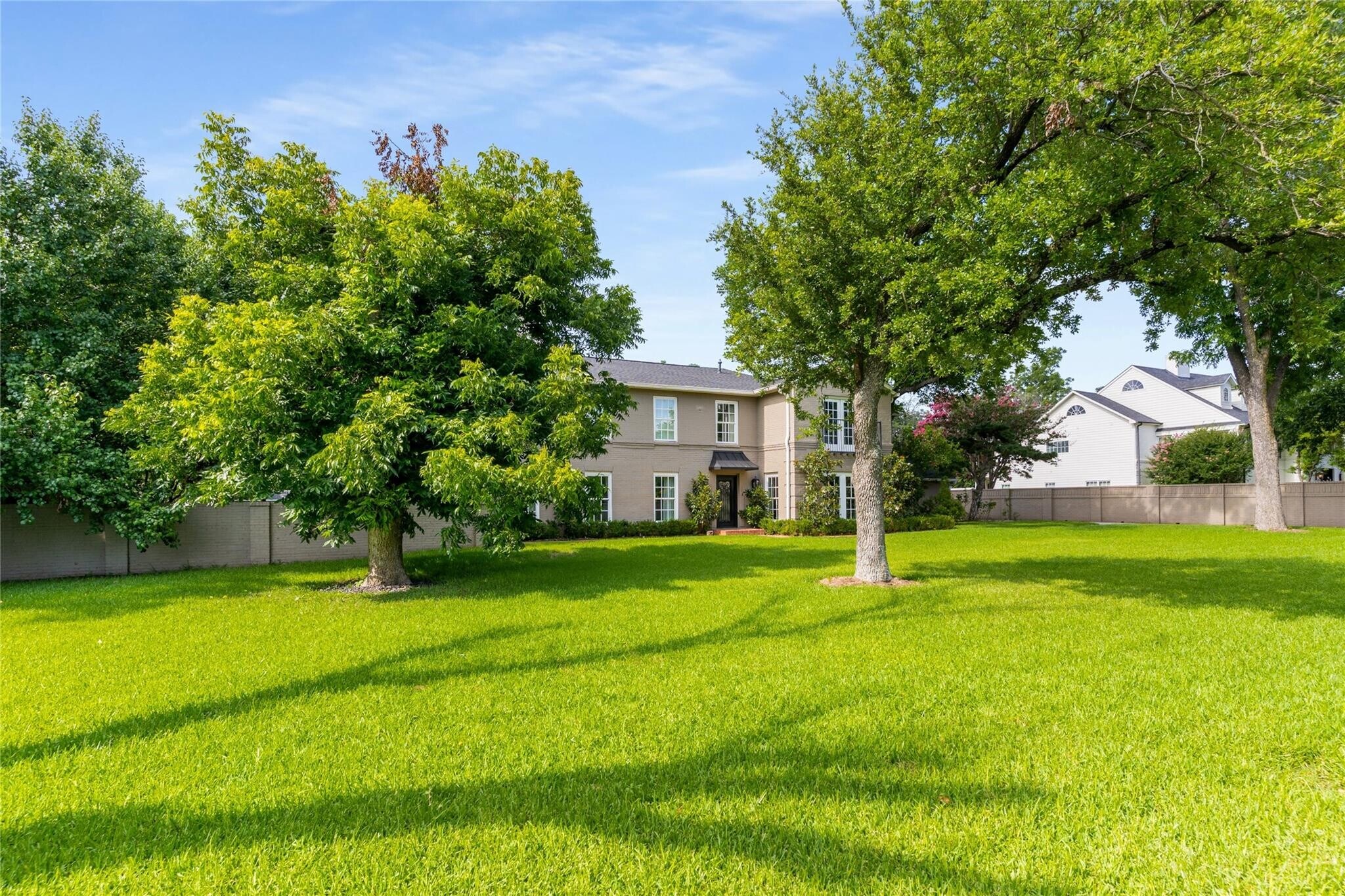 Building Photo - 4522 Walnut Hill Ln
